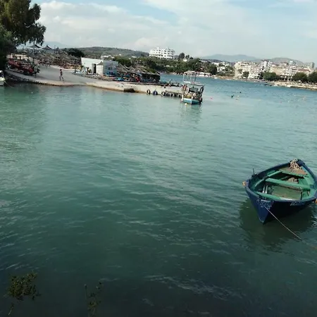 Apartamento Xhensila *